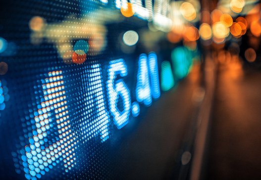 Moore-Thompson-Single-2